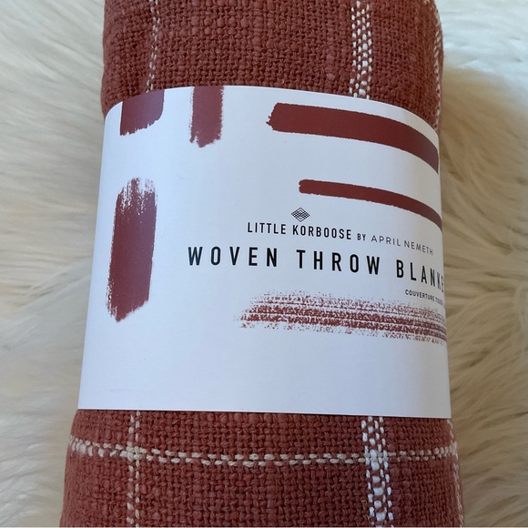 Little Korboose Woven Throw Blanket - NWT - Rust - Picture 4 of 8